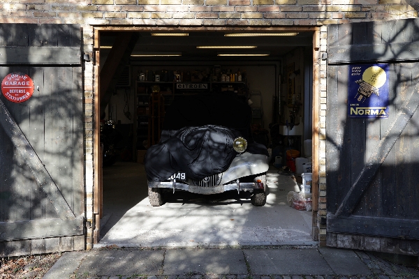 Det er lige straks tid igen. Selv om det er fristende, så er der praktisk talt ingen veteraner der bruges til daglig kørsel. Kun 18 gange om året, i gennemsnit, kommer de ud af garagerne. Blandt andet den viden, har vi nu givet Regeringens ekspertgruppe (Foto: Jens Møller Nicholaisen)