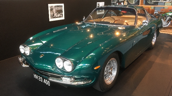 Har du historiske nummerplader som du tænker passer perfekt til din bil? Det kunne være som til denne smukke Lamborghini 400 GT fra Haaning Collection, så skal du ikke være bekymret for et afmelde den, for du vil godt kunne få nummeret igen.
