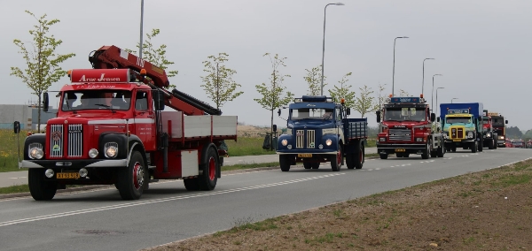 Når de store velpudsede historiske lastbiler fylder vejene, så næres alle de små drengedrømme rundt om. Billede fra Nordjylland i 2024, ved fotograf Flemming Knudsen.