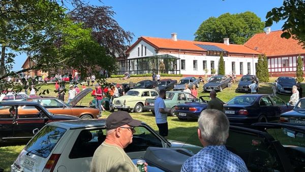 Det er rigtigt hyggeligt at være afsted sammen med de ligesindede og de motoriserede. Det kan dog gå rigtig meget galt, hvis ikke arrangøren har en plan. (Foto: Jørgen Kjær)