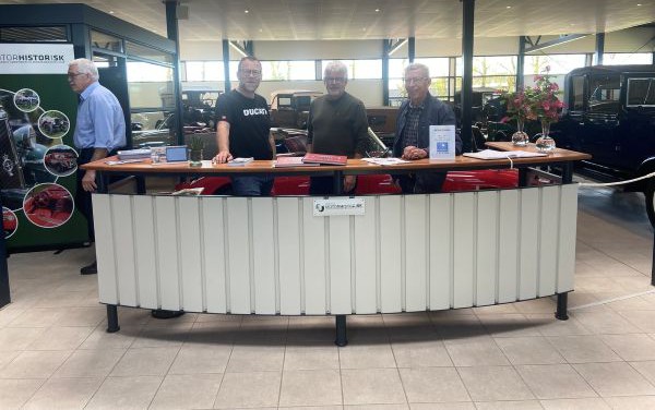 Vi sender en stor tak til familien bag Strib Automobilmuseum for alt den praktiske hjælp